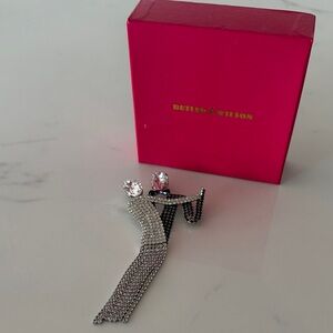 Silver Crystal brooch. Moves. Vintage. Man and woman dancing.